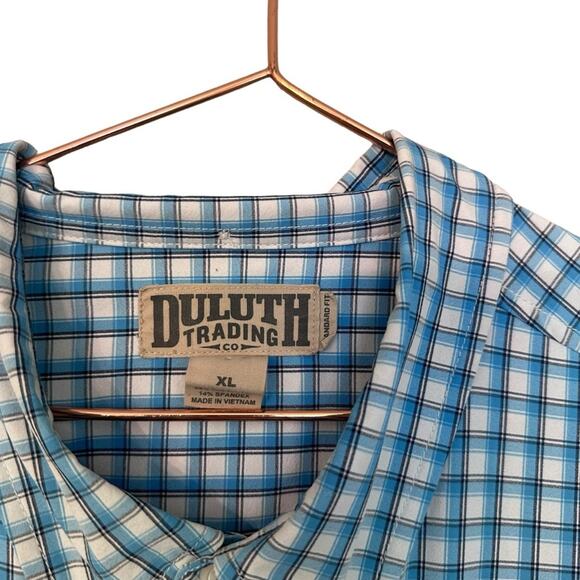 Duluth Trading Co. Button Down Shirt - White & Blue Checks, XL - Picture 4 of 6